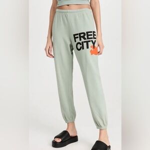 freecity Women's Light Green Joggers sweatpants L